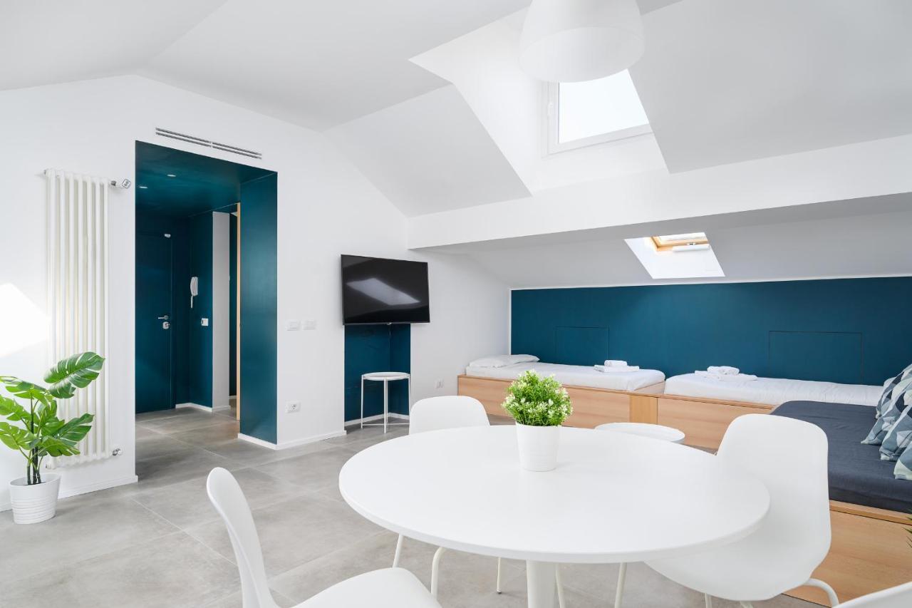 Design Attic Porta Venezia Centrale 65M2 - Self Check-In Milan Exterior photo