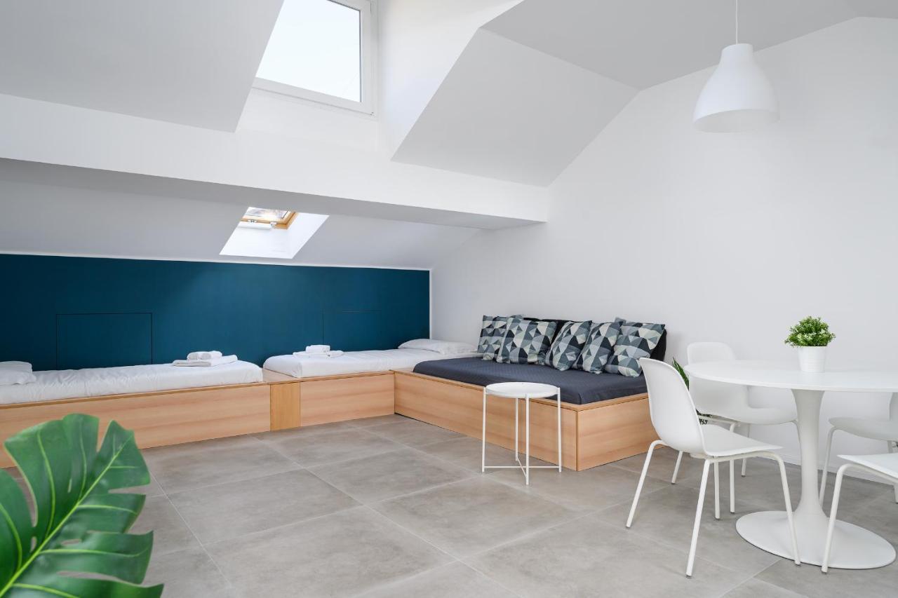 Design Attic Porta Venezia Centrale 65M2 - Self Check-In Milan Exterior photo